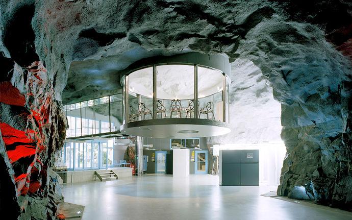 辦公室裝修設計公司如何打造沉穩的辦公空間？