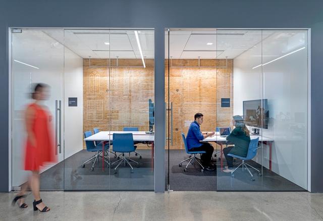 樂享純凈藍(lán)天白云之境！在Gensler設(shè)計(jì)公司辦公室工作倍兒精神